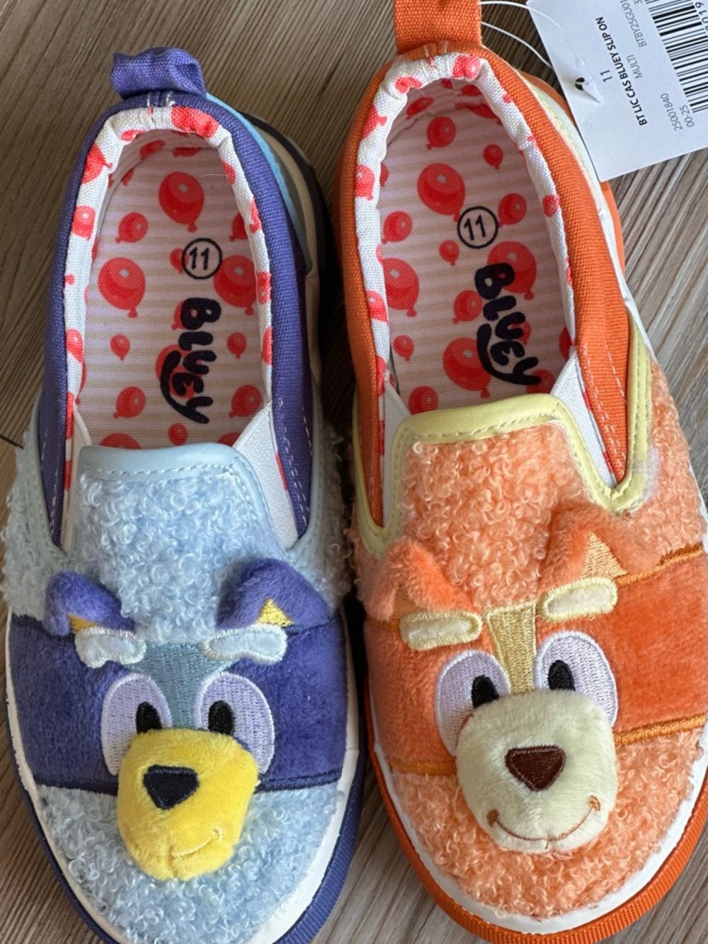GroundUp Plush Bluey n’ Bingo Slip-On Sneakers - boy or girl -11 toddler